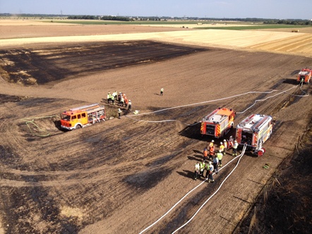 Getreidefelder bei Hitze in Brand geraten